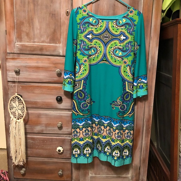 Turquoise and lime dress with paisley designs - Picture 1 of 3